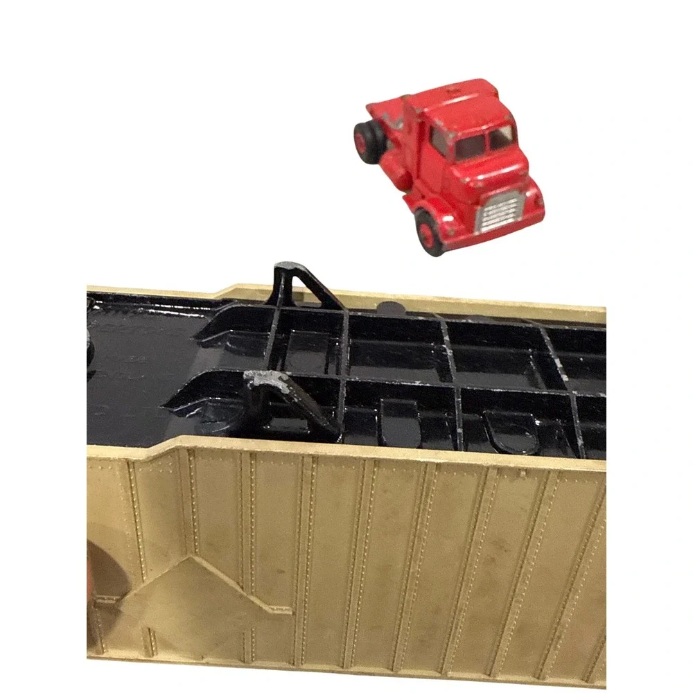 Vintage Dinky Supertoys McLean Trucking Company Red Cab Tan Trailer Meccano Ltd